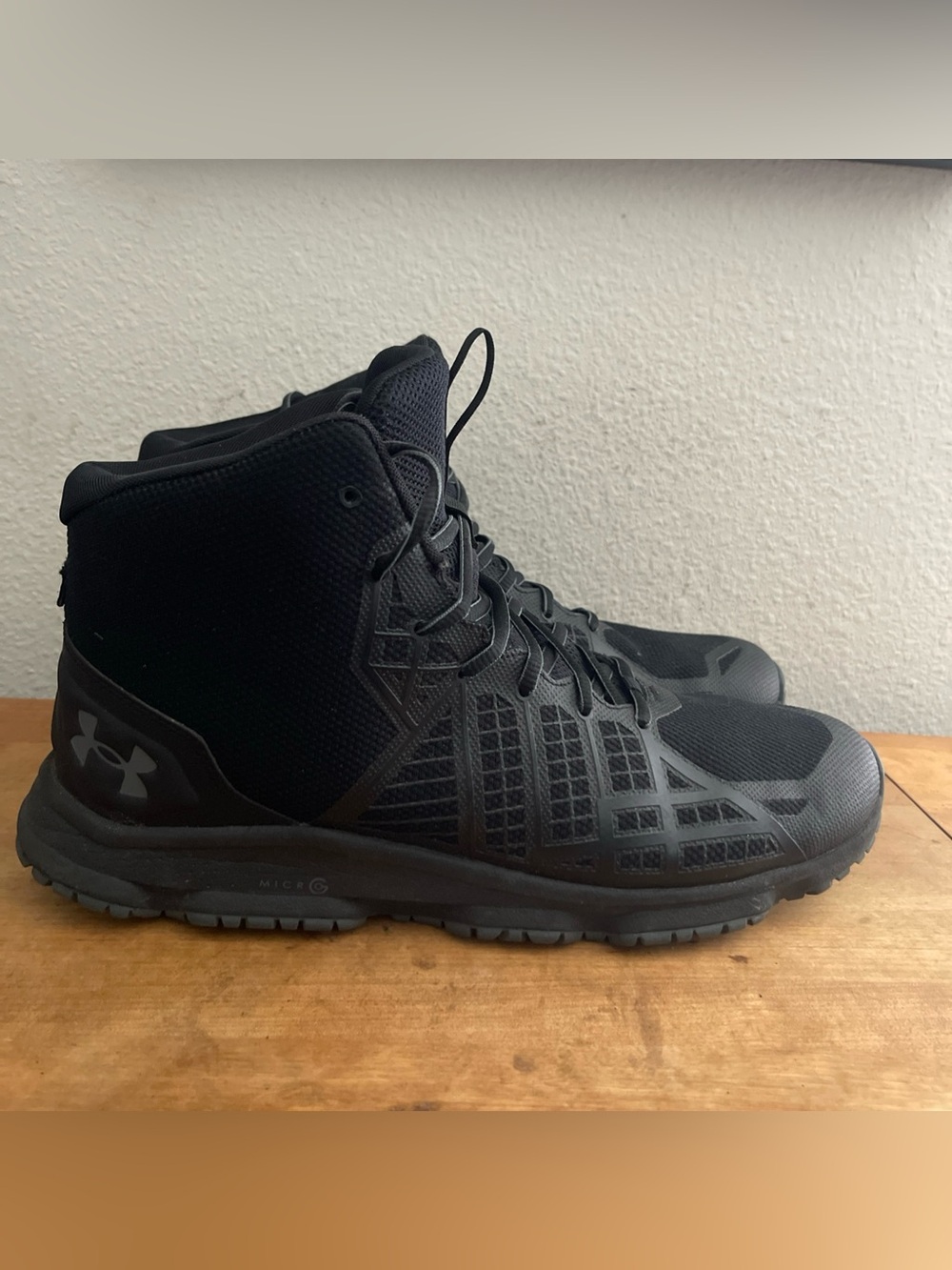 UNDER ARMOUR MENS Micro G® Valsetz 6" Zip Mid Tactical Boots 3023747-001 Sz 12